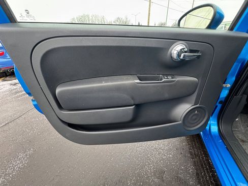 Used 2015 FIAT 500 Pop image 6