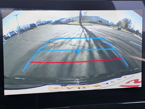 Used 2025 Toyota Corolla LE image 22