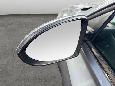 Used 2019 Volkswagen Jetta SE FWD image 33