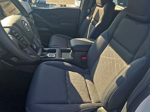 New 2026 Nissan Frontier SV image 2