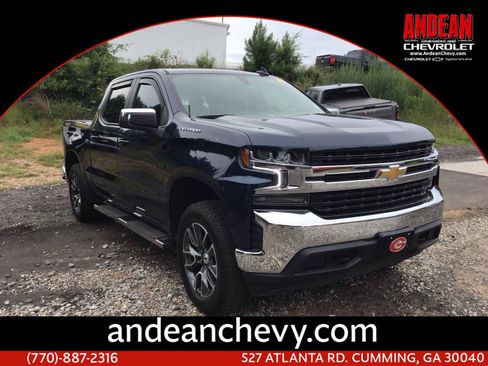 Used 2021 Chevrolet Silverado 1500 LT w/ Convenience Package II AWD/4WD image 1