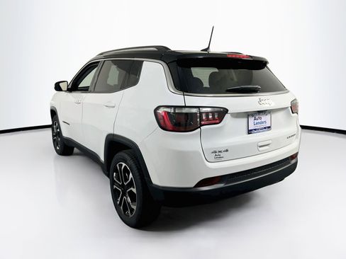 Used 2022 Jeep Compass Limited w/ Sun and Sound Group AWD/4WD image 7