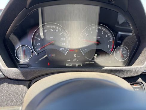 Used 2016 BMW M3 RWD image 10