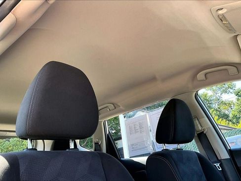 Used 2015 Nissan Rogue S FWD image 25
