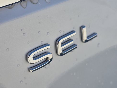 New 2026 Volkswagen Atlas SEL Premium R-Line image 7