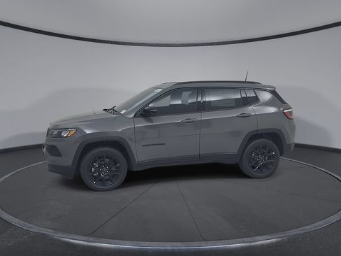 New 2026 Jeep Compass Latitude AWD/4WD image 8