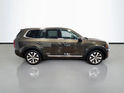 Certified 2022 Kia Telluride EX w/ EX Premium Package image 8