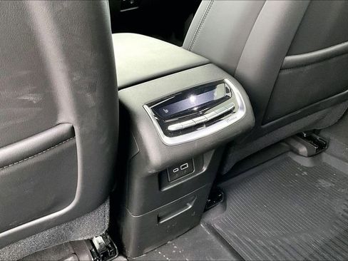 Used 2024 Cadillac XT6 Premium Luxury w/ LPO, Floor Liner Package image 32