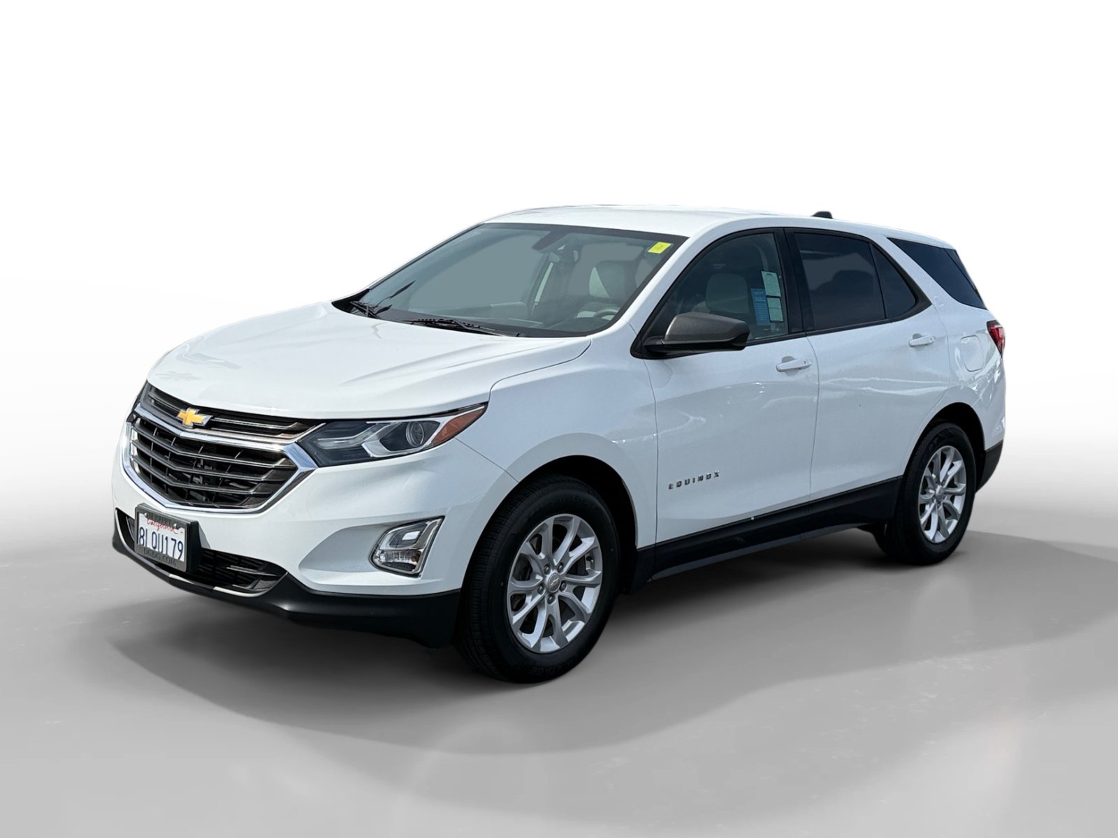 Used 2019 Chevrolet Equinox LS w/ LS Convenience Package FWD image 1
