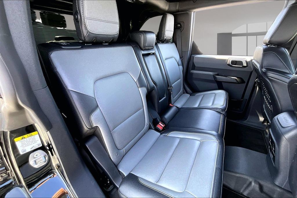 Used 2024 Ford Bronco Everglades AWD/4WD image 23