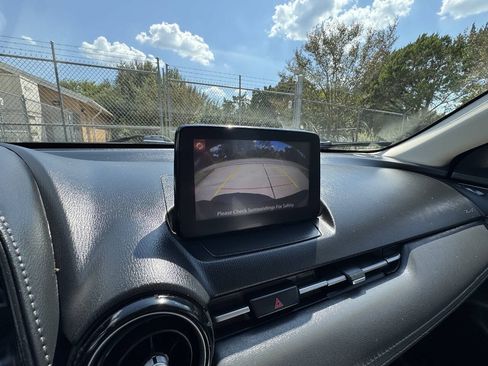 Used 2019 MAZDA CX-3 Touring w/ Touring I-ACTIVSENSE Package FWD image 29