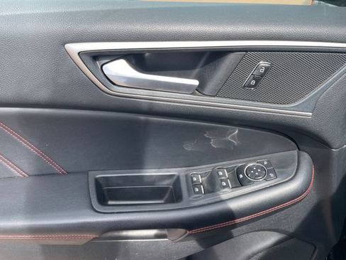 Used 2021 Ford Edge ST-Line FWD image 10