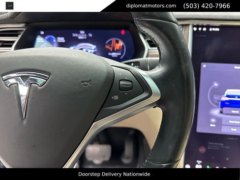 Used 2016 Tesla Model X 90D image 34