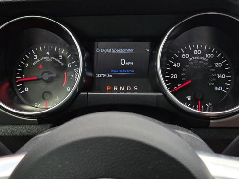 Used 2020 Ford Mustang Premium RWD image 6
