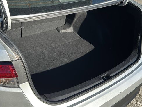 Certified 2025 Toyota Corolla LE image 38