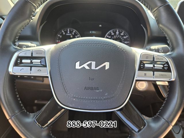 Used 2022 Kia Telluride S FWD image 26