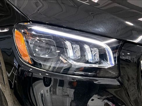 Certified 2022 Mercedes-Benz GLS 450 4MATIC image 27