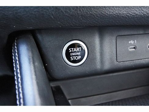 Certified 2023 Nissan Rogue SL w/ SL Premium Package image 19