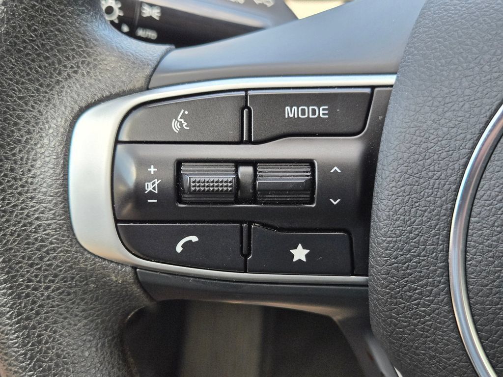 Certified 2026 Kia K5 LXS FWD image 23