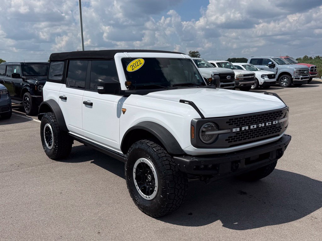 Used 2022 Ford Bronco Badlands AWD/4WD image 2