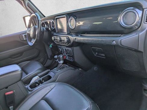 Used 2021 Jeep Wrangler Unlimited Rubicon image 22