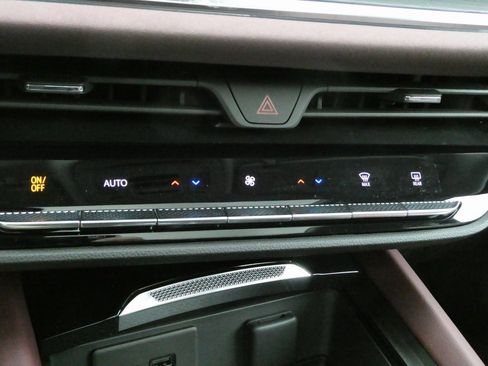 New 2025 Buick Envision Sport Touring image 20