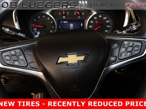 Used 2019 Chevrolet Equinox LT image 28