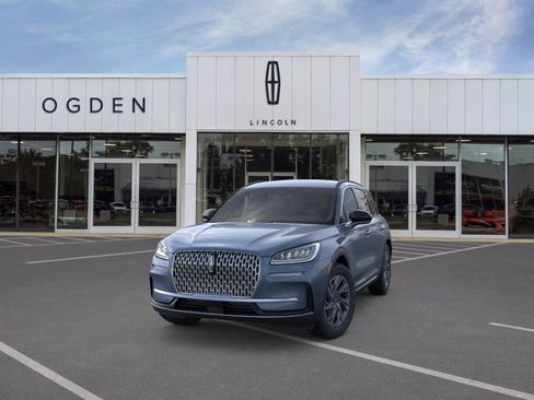 New 2026 Lincoln Corsair Premiere image 2