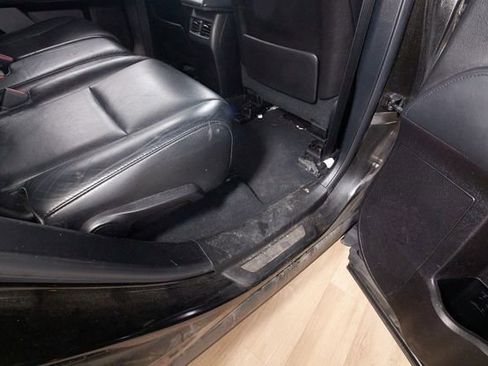 Used 2011 Lexus RX 350 AWD w/ Premium Pkg image 34