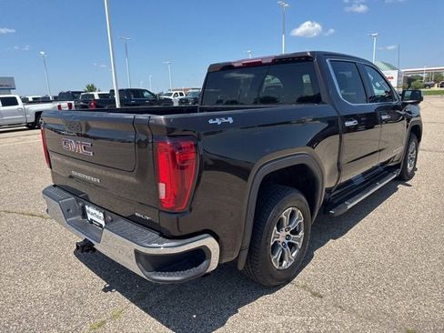Used 2019 GMC Sierra 1500 SLT image 3