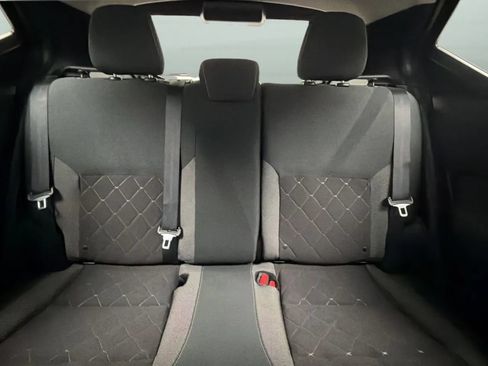 Used 2019 Nissan Kicks S FWD image 17