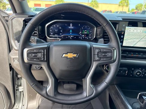 Used 2025 Chevrolet Silverado 1500 LTZ w/ Z71 Off-Road Package AWD/4WD image 15
