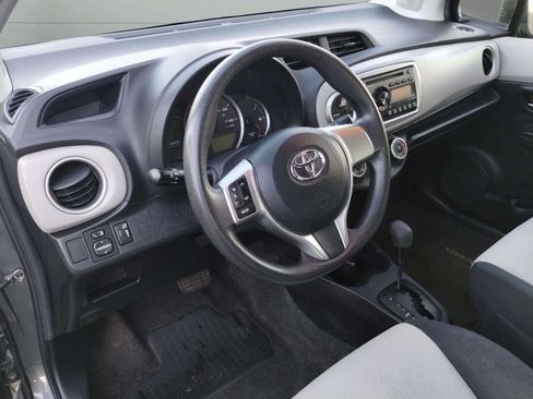 Used 2014 Toyota Yaris LE image 15