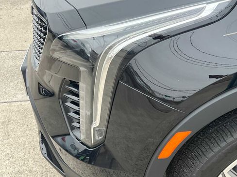 Used 2020 Cadillac XT4 Sport image 10