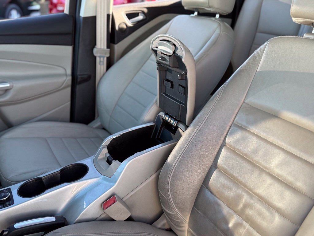 Used 2013 Ford Escape SEL FWD image 17