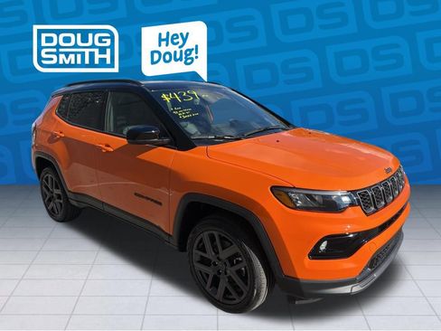 New 2026 Jeep Compass Limited w/ Sun, Sound & Navigation Group AWD/4WD image 7