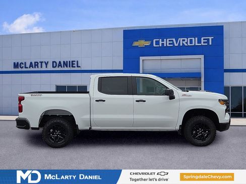 New 2026 Chevrolet Silverado 1500 Custom Trail Boss AWD/4WD image 6