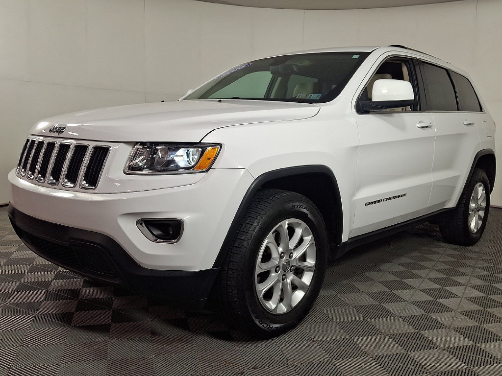 Used 2016 Jeep Grand Cherokee Laredo w/ Quick Order Package 23E AWD/4WD image 6