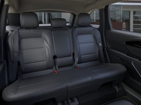 New 2026 Lincoln Nautilus Reserve w/ Jet Appearance Package image 11