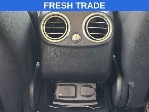 Used 2021 Mercedes-Benz GLC 300 4MATIC image 31