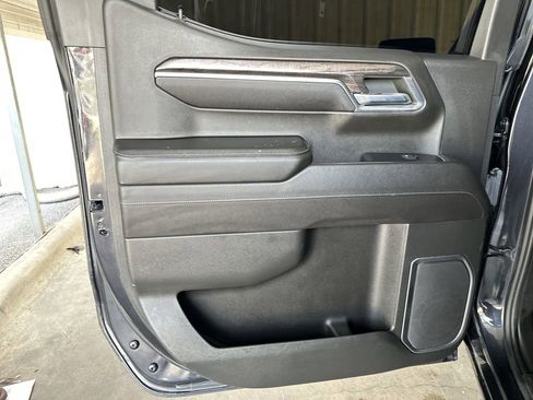 Used 2023 Chevrolet Silverado 1500 LTZ RWD image 28