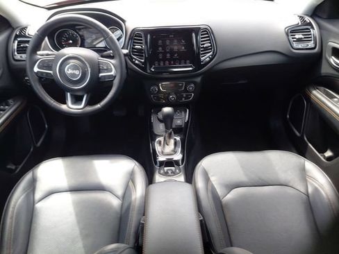 Used 2018 Jeep Compass Limited AWD/4WD image 14