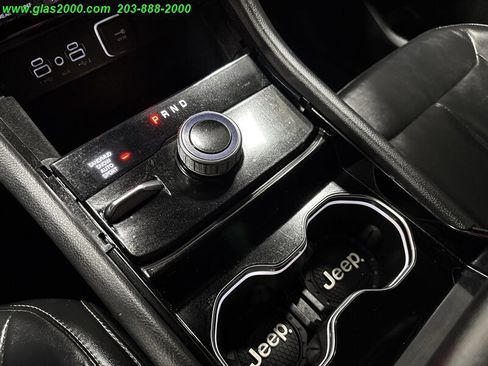 Used 2021 Jeep Grand Cherokee L Limited image 31