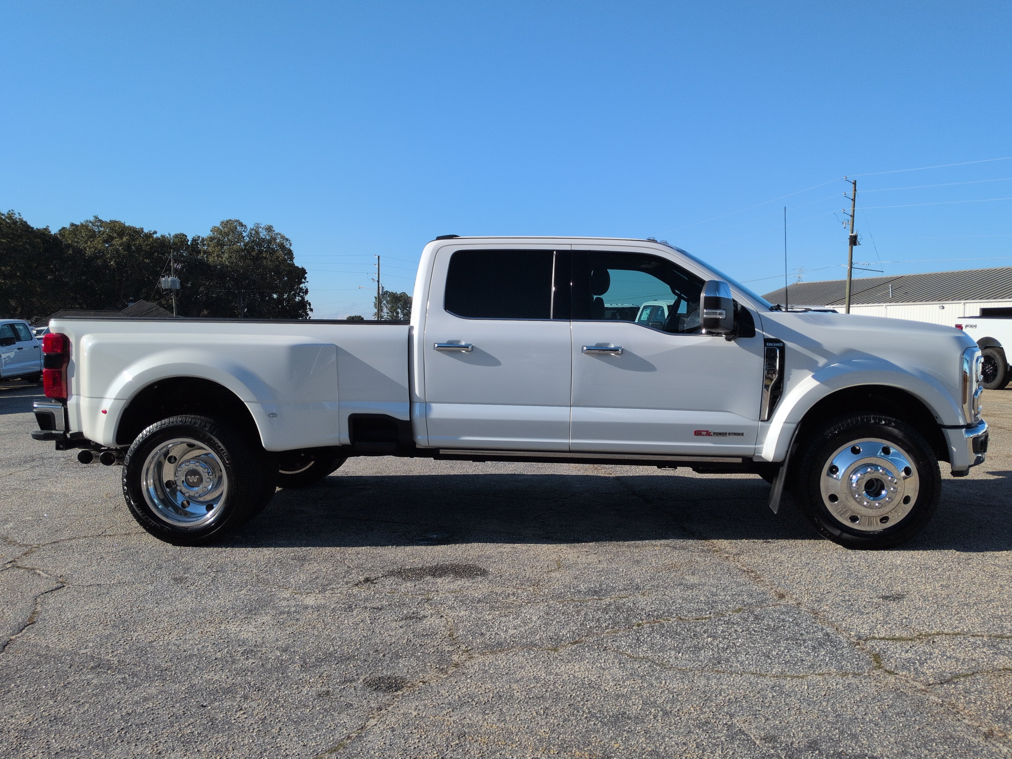 Used 2025 Ford F450 King Ranch w/ Chrome Package AWD/4WD image 2