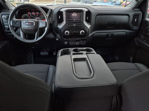 Used 2024 GMC Sierra 2500 Pro w/ Convenience Package image 15