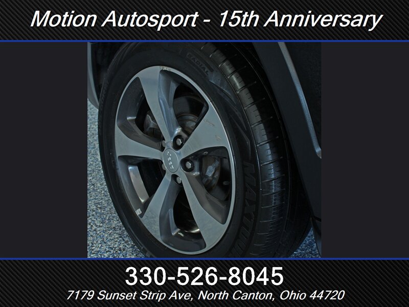 Used 2019 Jeep Cherokee Limited AWD/4WD image 42