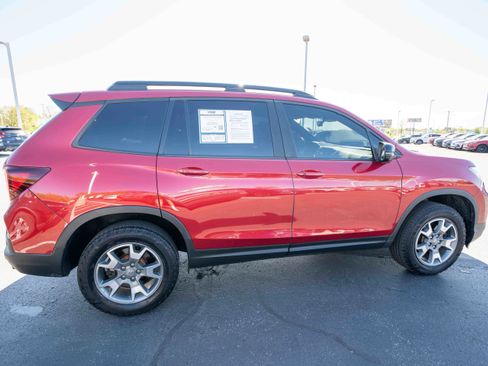 Certified 2023 Honda Passport TrailSport image 6