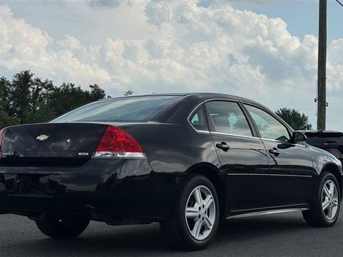 Used 2014 Chevrolet Impala Police FWD image 4
