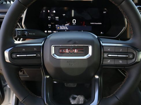 New 2026 GMC Canyon AT4 w/ Technology Plus Package image 39