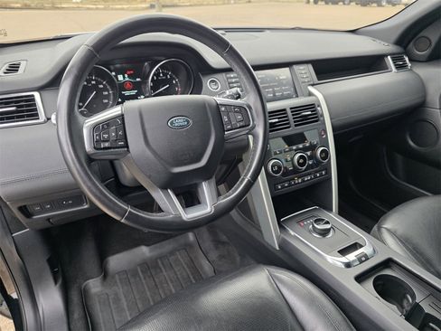 Used 2019 Land Rover Discovery Sport HSE image 10